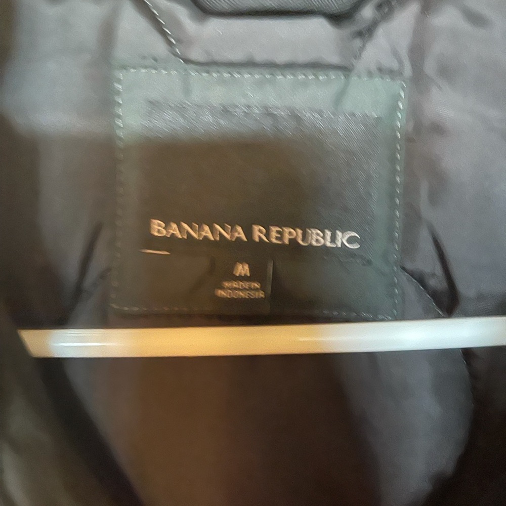 Vest - Picture 2 of 3